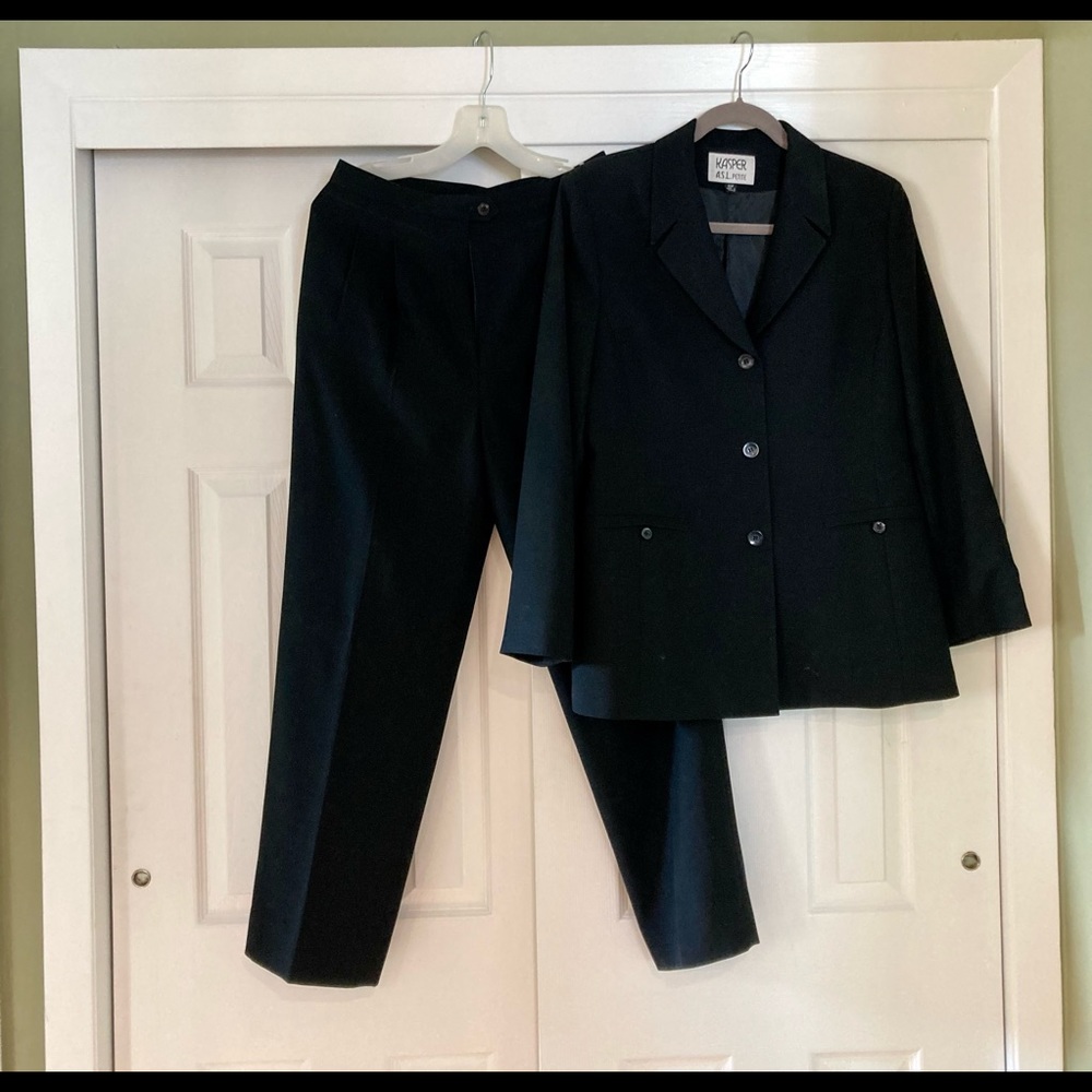 Classic Black Kasper suit